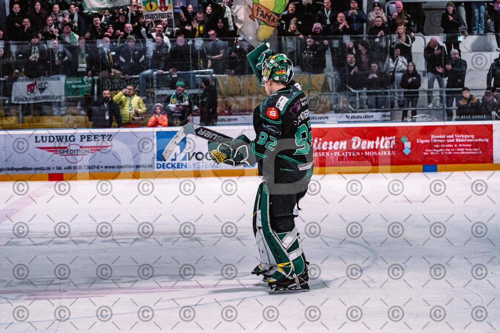 Alligators_vs_Toelz_15_02_2026-68 | Höchstadt Alligators Fotogalerie: Eishockey-Action aus Franken. Professionelle Spielfotos, Portraits & Stadionbilder zum Download. Jetzt entdecken! - Realisiert mit Pictrs.com