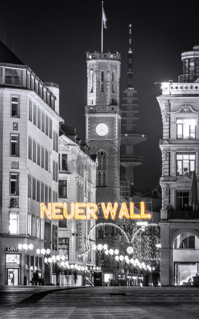Xmas Neuer Wall Alte Post  HH | Exklusive Hamburg collagen, tolle Segelbilder und viele weitere tolle Motive auf Leinwand, Poster, Alu-Dibond, u.v.m. findet Ihr bei uns auf hamburgbild.de. Findet Euer Wandbild für Euer Zuhause, Büro oder die  Praxis…. - Realisiert mit Pictrs.com
