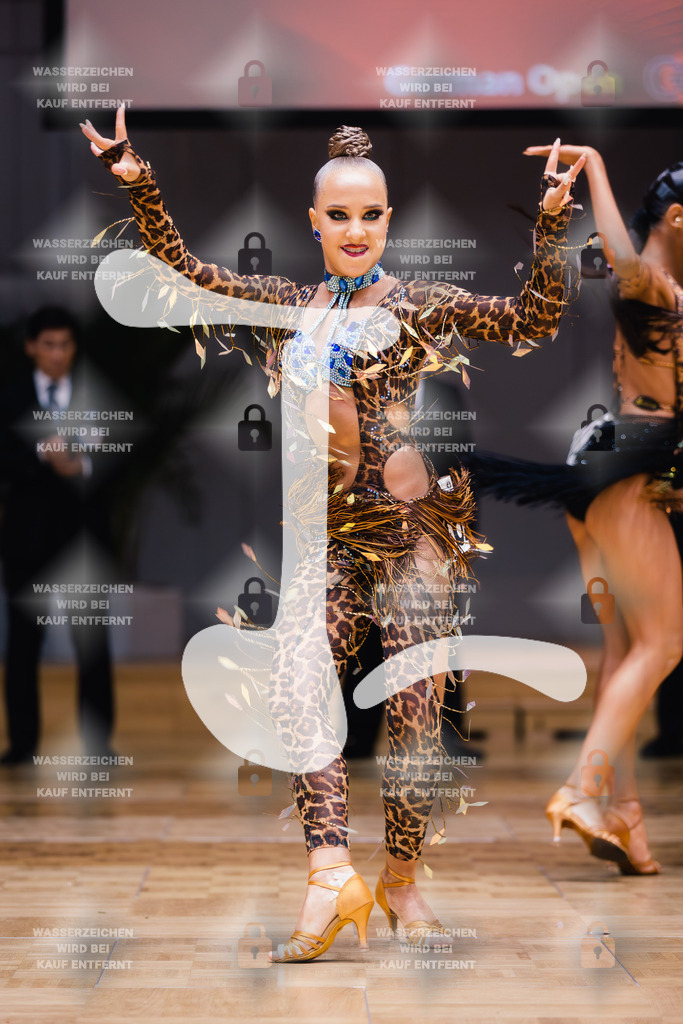 GOC 2025 - WDSF Solo Junior II Latin Female - 2025-08-21-7737 | Webshop for digital downloads and prints of dance sport, event & show photographer Julian Link - Realisiert mit Pictrs.com