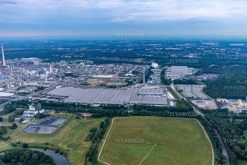 Chemiepark Marl | Luftbild: Chemiepark Marl im Ortsteil Chemiezone in Marl im Bundesland Nordrhein-Westfalen in Deutschland. Foto: IMG_008303.jpg vom 19.07.2020 durch Werner Riehm/FLY-FOTO.de - Realisiert mit Pictrs.com