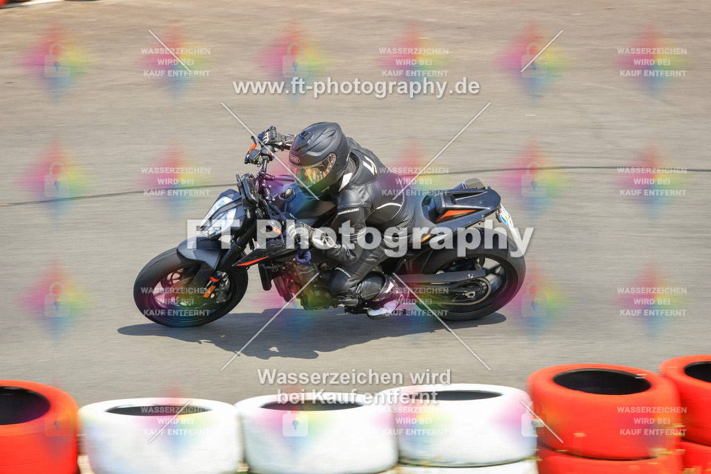 _DSK2688 | Hier findet Ihr Bilder von Touristenfahrten auf der Nürburgring Nordschleife oder von anderen Veranstaltungen die ich besucht habe. Viel Spass beim Durch Schauen 