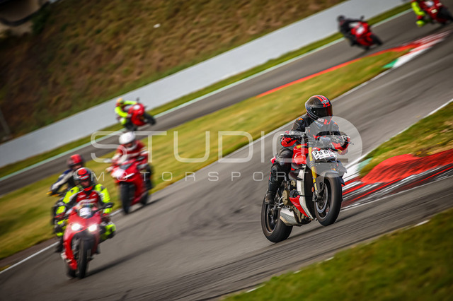 0396-240924_MO-010_396 | Deine Full-Service-Agentur für ✔️Videoproduktionen und ✔️Motorsportfotografie Jetzt Angebot anfragen!