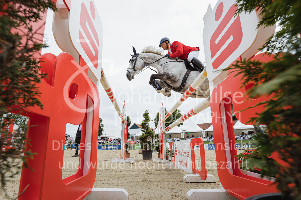 220730_BHO_ASC-332 | Deine schönsten Turniermomente als professionelle Fotos! Entdecke hochwertige Pferdesport-Fotografie im Online-Shop. Jetzt Fotos finden & bestellen!