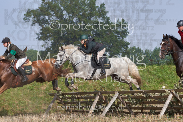 09-23 Jagd Perdöl_MCH9982_Marina Hewig | Fotografie, FotoArt, PferdesportArt, Pferdesportfotografie, Landschaftsfotografie, Reisefotografie, Reise, Pferde - Realisiert mit Pictrs.com