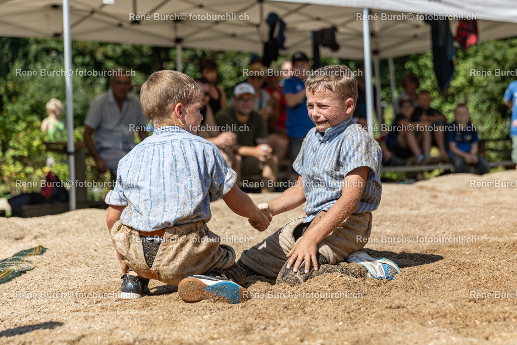 602A0581 | René Burch leidenschaftlicher Fotograf aus Kerns in Obwalden.  Hier finden sie Sport, Landschaft und Natur Fotografie.
 - Realisiert mit Pictrs.com