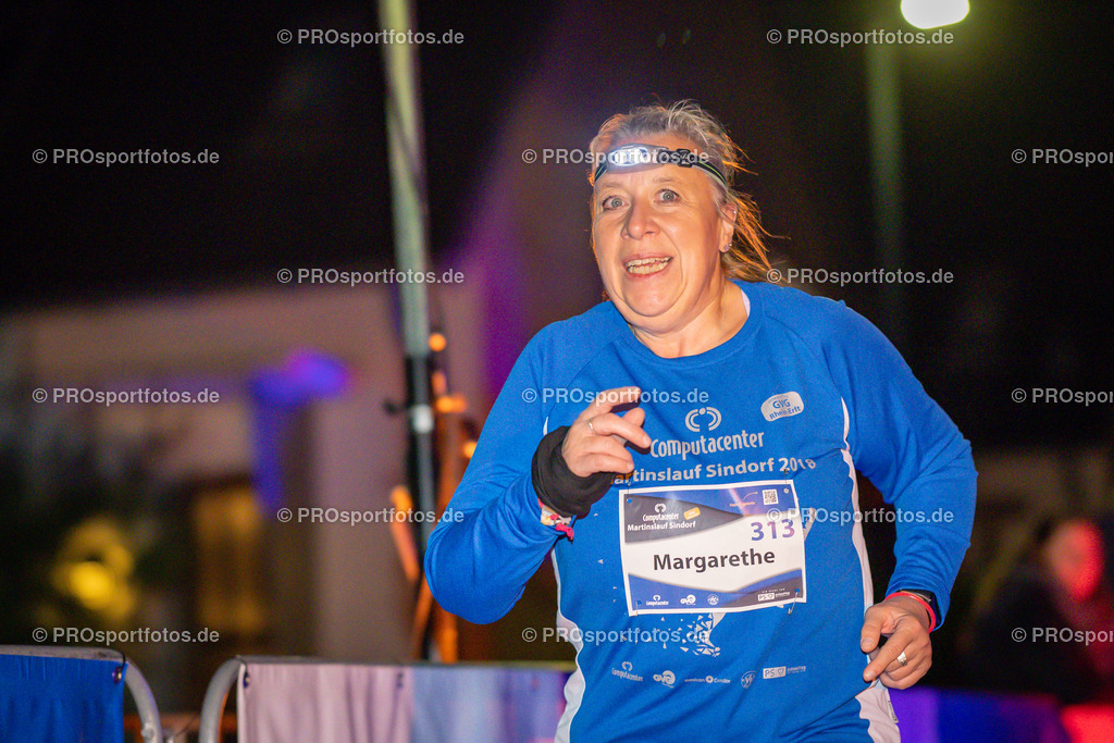 Computacenter Martinslauf Sindorf 2022 in Kerpen-Sindorf, 10.11.2022 | Impressionen vom Computacenter Martinslauf Sindorf 2022 am 10.11.2022 in Kerpen-Sindorf (Nordrhein-Westfalen).