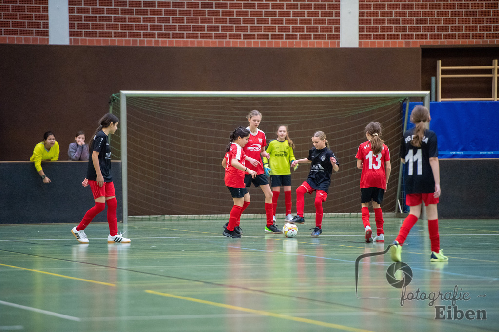 Hallenevent 23/24 - JSG FriEdA - D-Juniorinnen | Hallenevent 23/24 - JSG FriEdA - D-Juniorinnen am 28.12.2023; in Friedrichsfehn (Sporthalle Zur Sportwiese), Photo: Philip Eiben 2023 - Realisiert mit Pictrs.com
