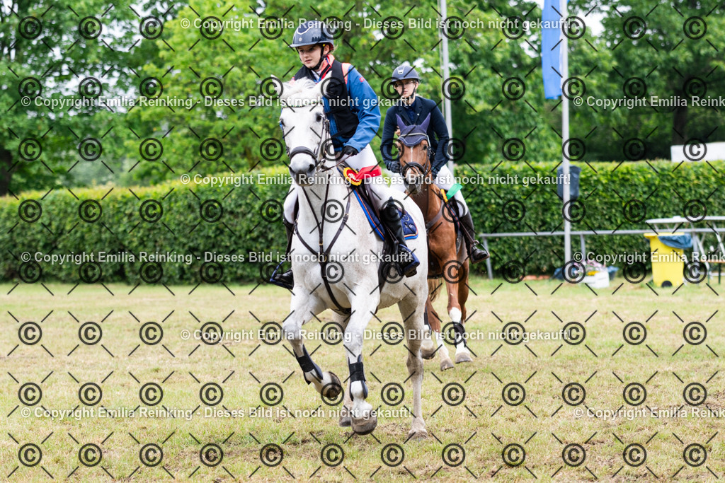 CL5A8873 | Emilia Reinking Fotografie - Realisiert mit Pictrs.com