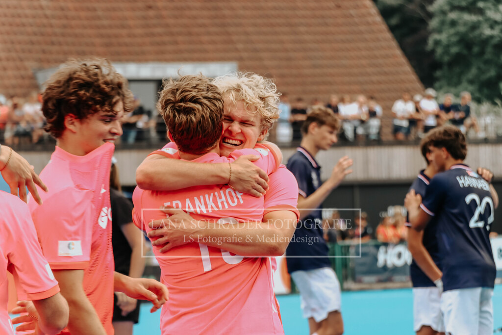 EM_MU18_F_GER-FRA_Lille_bearbeitet (353 von 433) | lanaschraderfotografie - Realisiert mit Pictrs.com