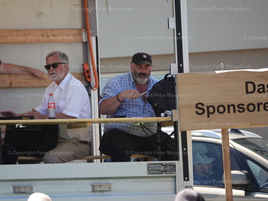 DSC04739 | Schwingen - Realisiert mit Pictrs.com