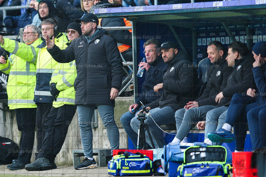 1. März 2025: VfL Bochum - TSG Hoffenheim 0:1 (0:0) | 1. März 2025: VfL Bochum - TSG Hoffenheim 0:1 (0:0), Co-Trainer Marc Kruska - Realisiert mit Pictrs.com