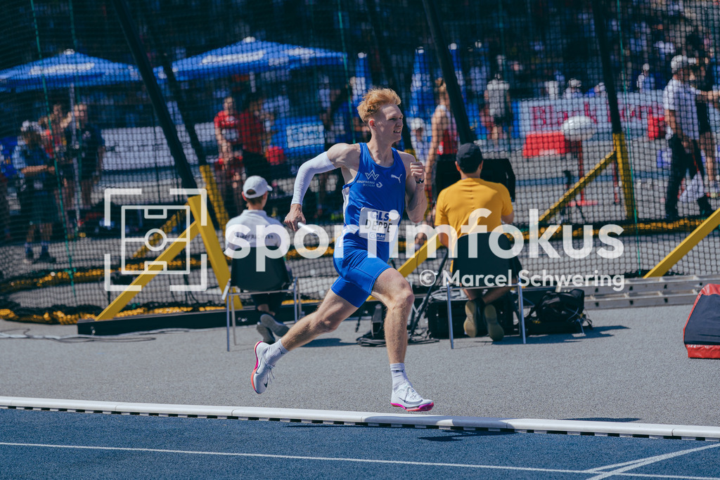 Deutsche Meisterschaften der Frauen und Männer 2026 | Nils Deppe, TV Wattenscheid 01, U20 4x400-Meter-Staffel, Deutsche Meisterschaften der Frauen und Männer 2026, Lohrheidestadion Bochum-Wattenscheid, 25.07.2026. Foto: Marcel Schwering / sportimfokus - Realisiert mit Pictrs.com