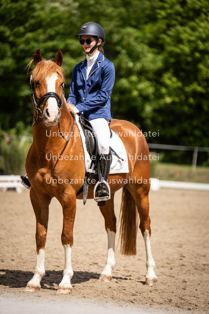 Bad_Meinberg_04841 | saradresslerfotografie - Realisiert mit Pictrs.com