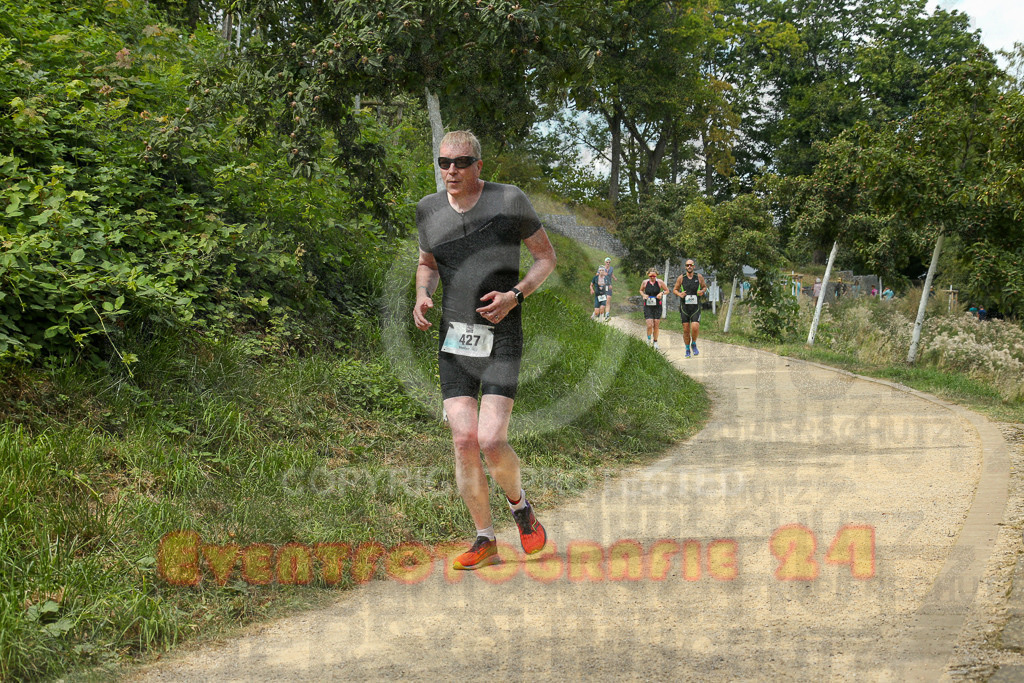 250824_1416_EX1_5636 | Sportfotografie im Rhein-Sieg Kreis, Köln, Bonn, NRW, Rheinland Pfalz, Hessen, etc. Unser Tätigkeitsfeld umfasst den Laufsport vom Volkslauf über den Marathon, Duathlon, Triathon bis zum Ultralauf wie Kölnpfad Ultra oder Schindertrail.