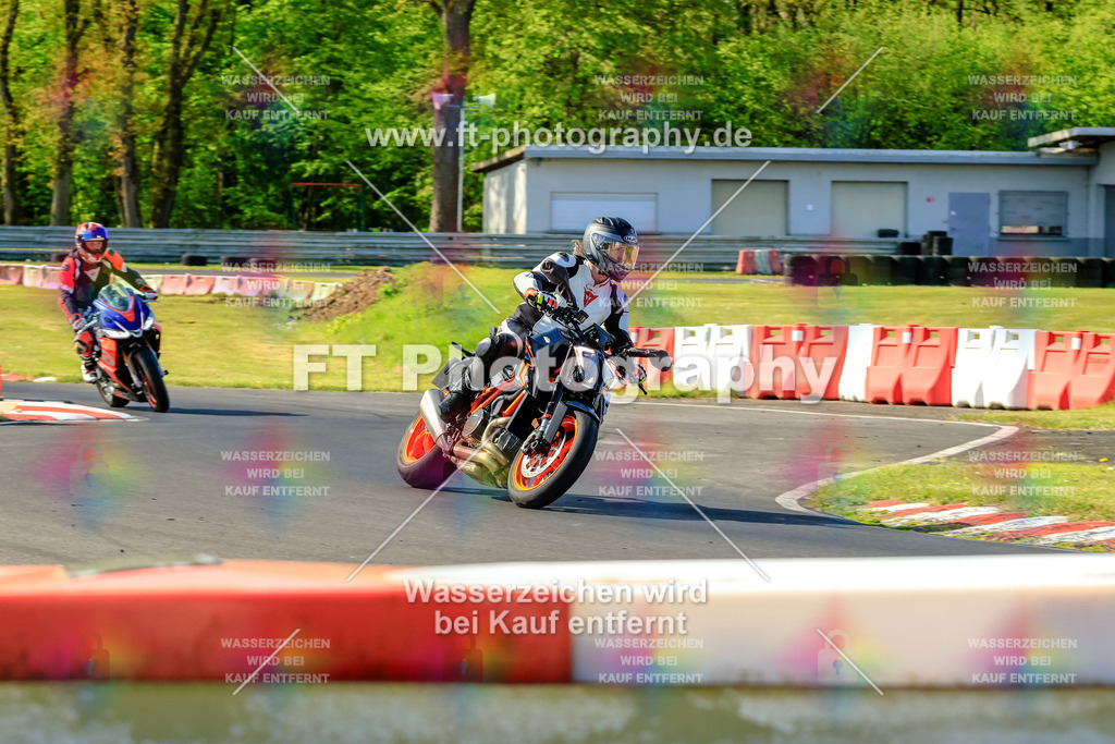 _OTO1480 | Hier findet Ihr Bilder von Touristenfahrten auf der Nürburgring Nordschleife oder von anderen Veranstaltungen die ich besucht habe. Viel Spass beim Durch Schauen 