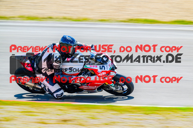 MaZZes_FotoMatrix_240717_6007705_2-74 | ROT