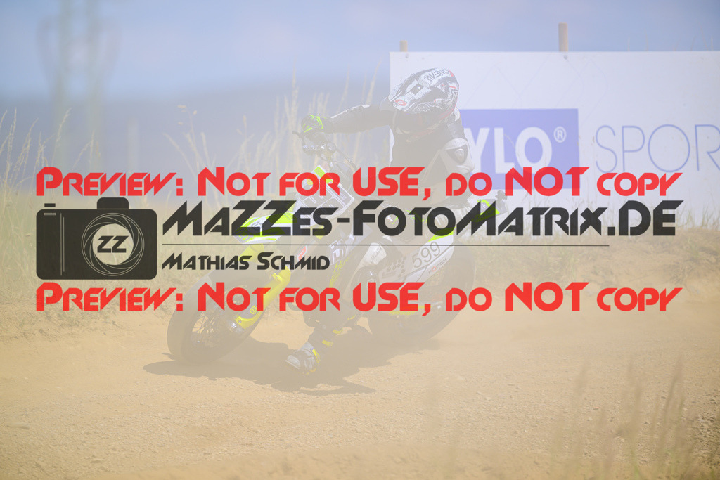 MaZZes_Fotomatrix_20250704_6007705_8174 | GELB