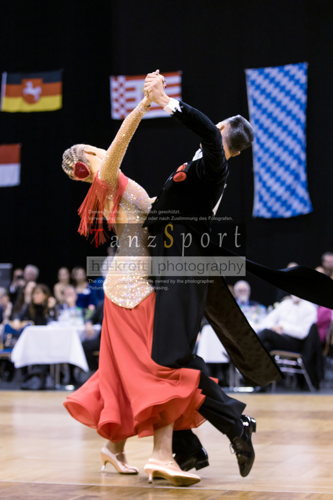20241102_DM_HGR_Std_16193 | Tanzsportbilder, Standardtanz, Lateintanz, WDSF, DTV, LTVB, dancecomp, goc, hessen tanzt, blaues band der spree, walzer, tango, wiener walzer, slowfox, quickstepp, samba, rumba, cha-cha-cha, paso doble. jive, hd-kroft photography, turniertanzsport