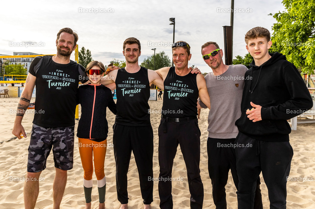 2023-00070791-Vater-Sohn-Turnier |  18.05.2023; Berlin Foto: Gerold Rebsch - www.beachpics.de
