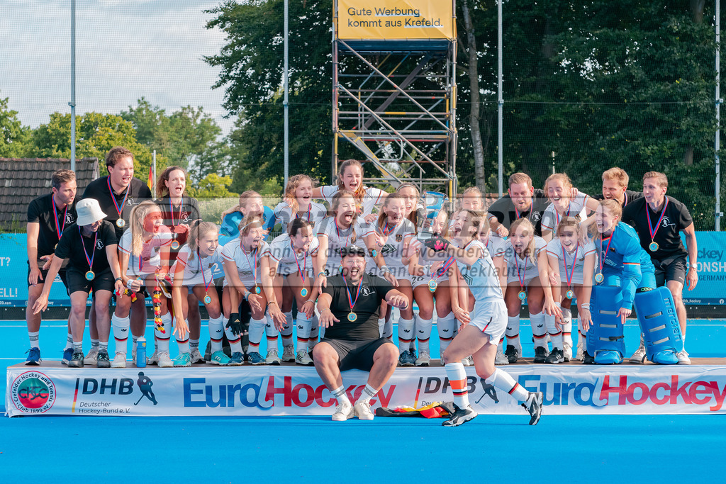 HK_20230716_902582 | Euro Hockey WU18 Siegerehrungen Championship Girls &amp; Boys am 16.7.2023 CHTC , Krefeld ,
