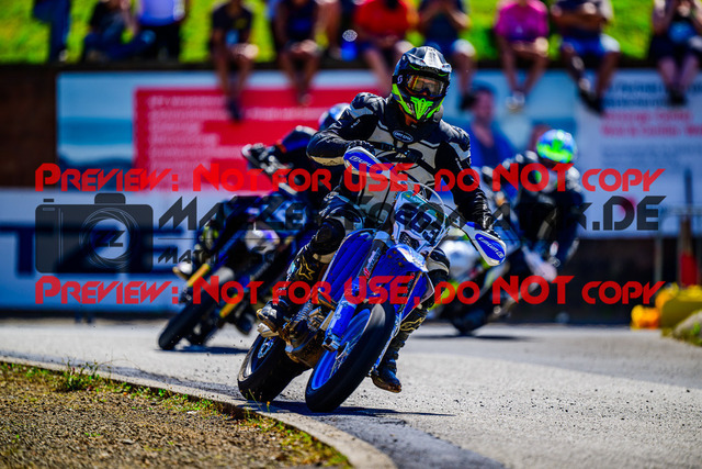 MaZZes_FotoMatrix_240816_6007705_0045 | UE40