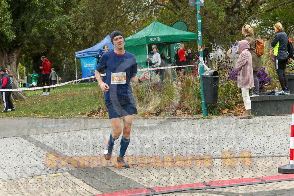 231015_1116_EX1_3636 | Sportfotografie im Rhein-Sieg Kreis, Köln, Bonn, NRW, Rheinland Pfalz, Hessen, etc. Unser Tätigkeitsfeld umfasst den Laufsport vom Volkslauf über den Marathon, Duathlon, Triathon bis zum Ultralauf wie Kölnpfad Ultra oder Schindertrail.