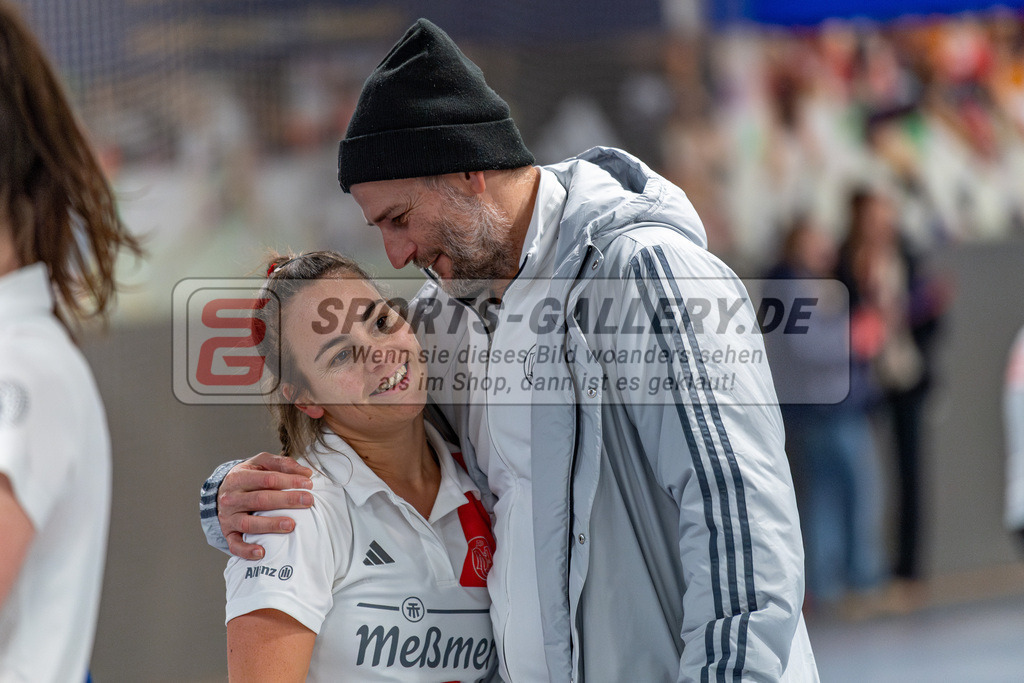 SM_2025-01-18_wD5_-211 | 1.Bundesliga Hallenhockey  VF (W) DCadA - MSC / 7:4 (2:2)
