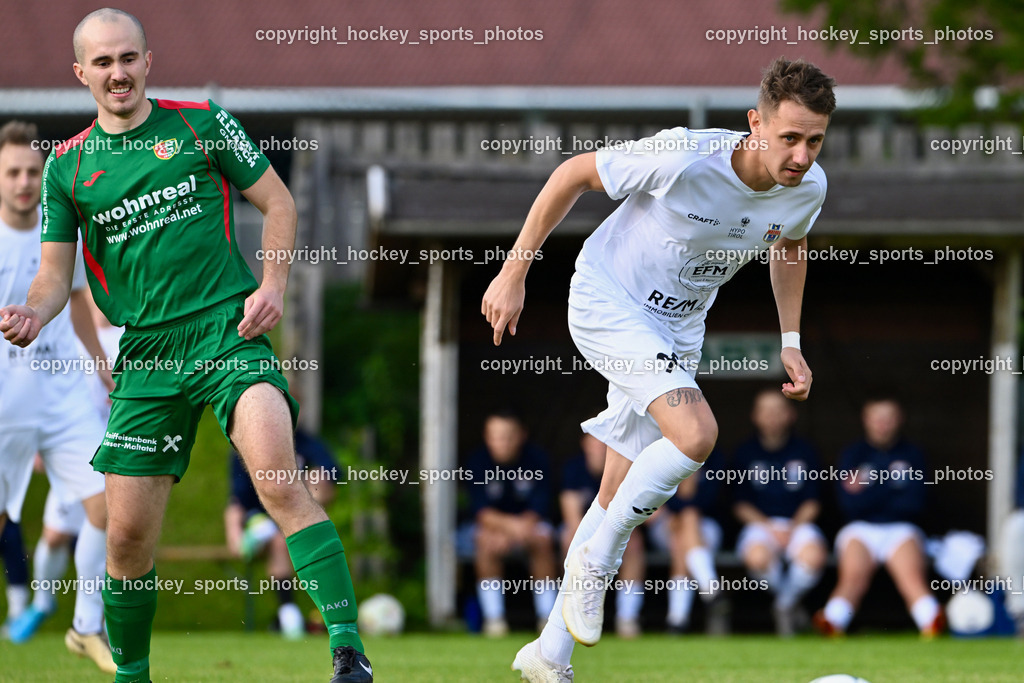 FC ASKÖ Gmünd vs. Union Matrei  | #3 Maximilian Kohlmaier FC Gmünd, #20 Luca Ronacher Matrei, FC ASKÖ Gmünd vs. Union Matrei , FC ASKÖ Gmünd vs. Union Matrei  am 21.09.2024 in Gmünd (Sportplatz Gmünd), Austria, (Photo by Bernd Stefan)