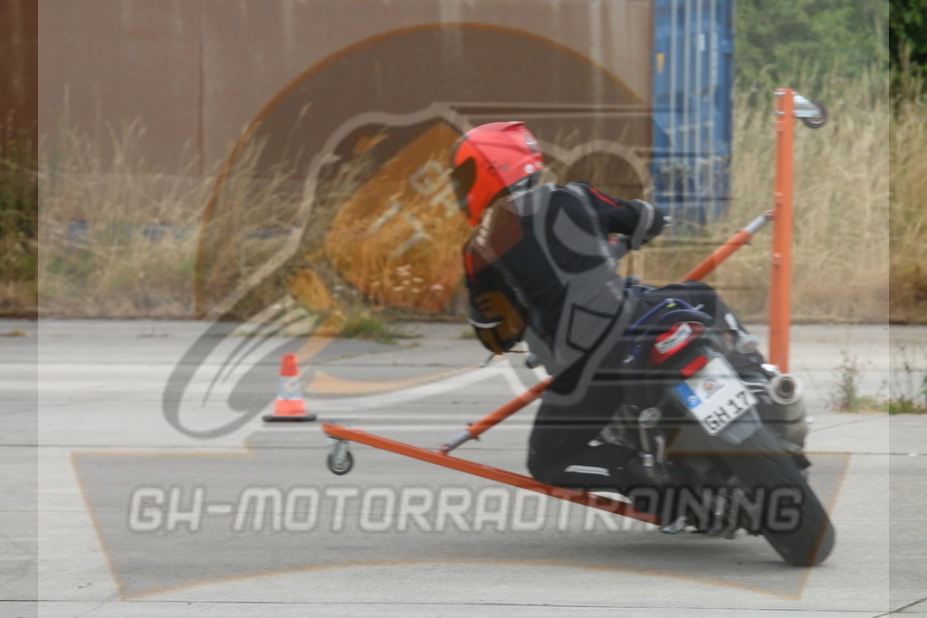 IMG_3209 | gh-motorradtraining-foto.de - Realisiert mit Pictrs.com