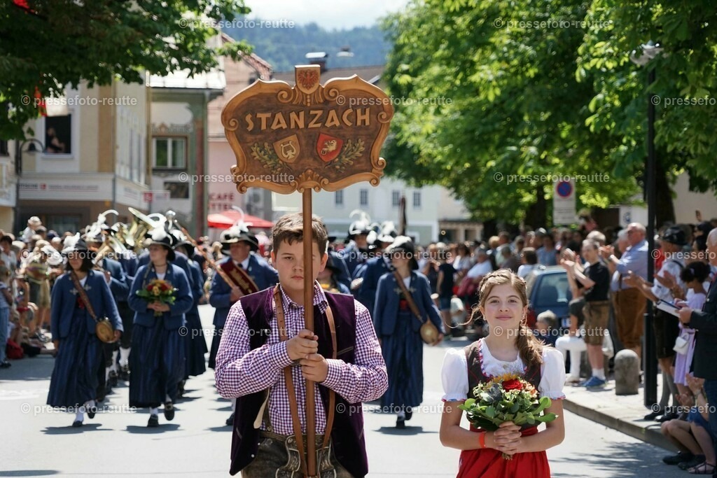 21a-STANZACH-Bundesmusikfest-2023-Juni16-Reutte-DSC06621 | Info aus dem Bezirk Reutte/Ausserfern Tirol sowie eine umfangreiche Bilddatenbank über die gesamte Region: Lechtal, Talkessel Reutte, Tannheimertal, Zwischentoren. Lech, Plansee, Zugspitze, Grenztunnel, B179, Fernpassstraße, Verkehr, Lawinen, Tradition, - Realisiert mit Pictrs.com