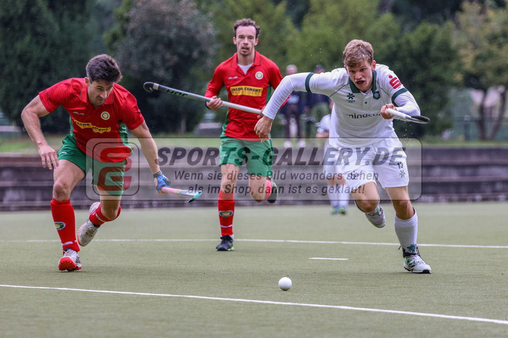 MJ_2022-09-24_HTCU-Polo-58 | Henrik Mertgens (Uhlenhorst Mülheim #13) &amp; Kane Russell (Hamburger Polo Club #6), Uhlenhorst Mülheim - Hamburger Polo Club am 24.9.2022 im Waldstadion, Mülheim a. d. Ruhr