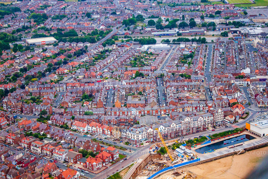 Vue aérienne: Vue de la ville à Bridlington dans le département Angleterre, Grande Bretagne. Photo: IMG_58712.jpg prise le 20/07/2013 par Werner Riehm/FLY-FOTO.eu – Résolution de l'original: 4752 x 3168 px