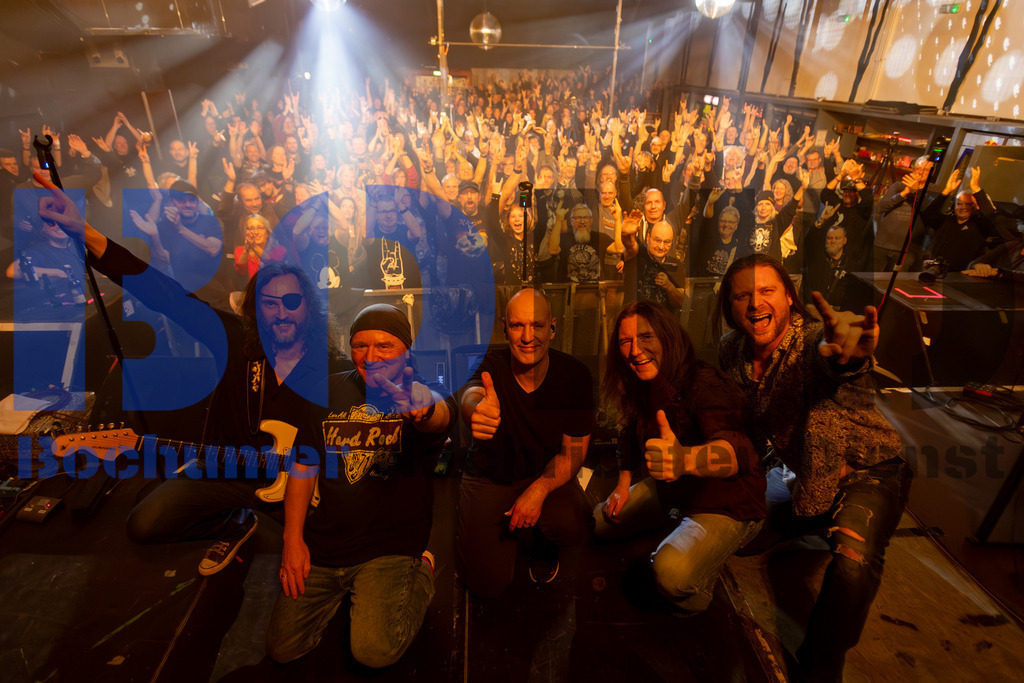 SES_NURPUR20250102-64 | bond - Realisiert mit Pictrs.com