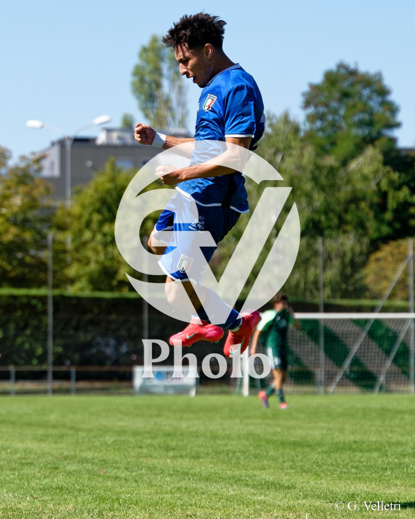 2eme ligue - FC Onex v CS Italien |  during the 2eme ligue match between FC Onex and CS Italien at Stade municipal d'Onex in Geneva, Switzerland