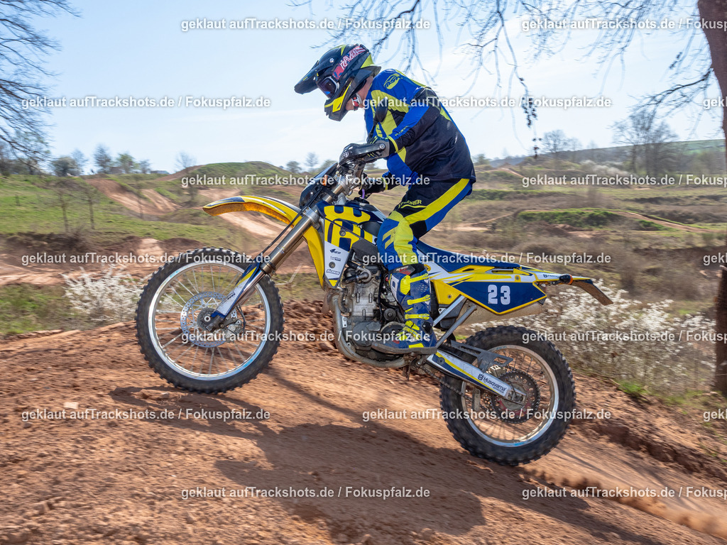 Schweyen040525-85 | Trackshots.de / Fokuspfalz.de - Realisiert mit Pictrs.com