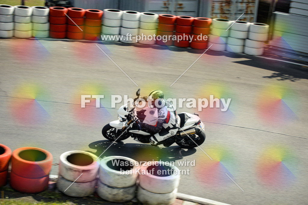 OBK_Mai_Volker_Adam-10644 | Hier findet Ihr Bilder von Touristenfahrten auf der Nürburgring Nordschleife oder von anderen Veranstaltungen die ich besucht habe. Viel Spass beim Durch Schauen 