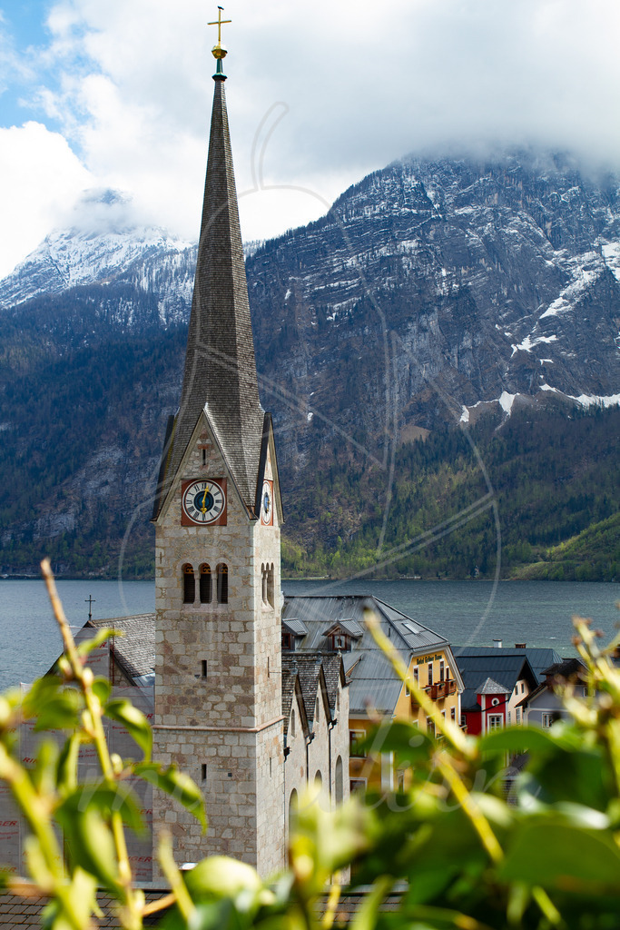 Hallstatt Salzkammergut | Bei Veröffentlichung des Bildes ist eine Namensnennung wie folgt erforderlich: 
Foto: Mostdirn Irmgard Wieser - Realisiert mit Pictrs.com