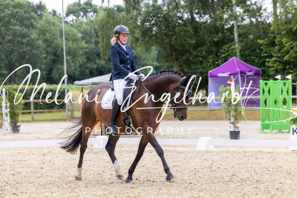 7I8A5272 | melanie-engelhardt-photography - Realisiert mit Pictrs.com