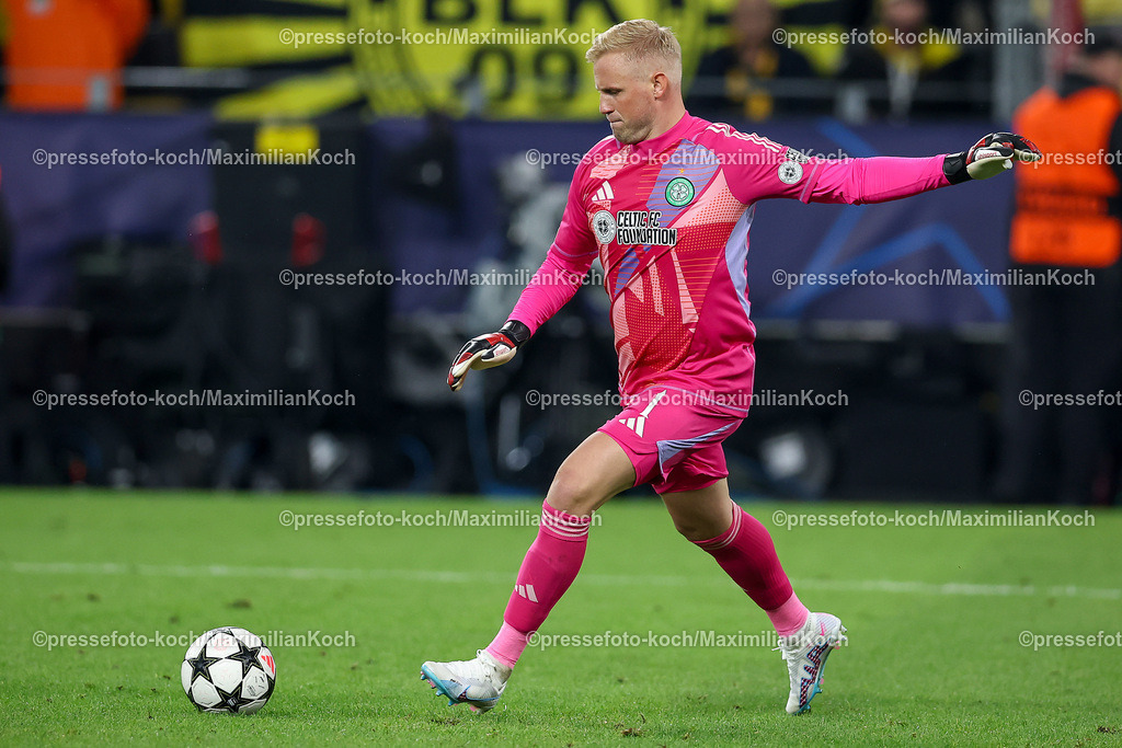 BVB01102402238 | 01.10.2024, Fußball, UEFA Champions League, Borussia Dortmund - Celtic Glasgow, 2. Spieltag, Signal Iduna Park, Saison 2024 2025: Torwart Kasper Schmeichel (Celtic #1)
