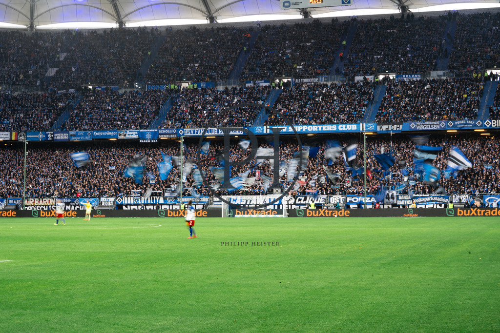 Spieltag 8 HSV - VFL Wolfburg_SC-10 | Philipp-Heist - Realisiert mit Pictrs.com