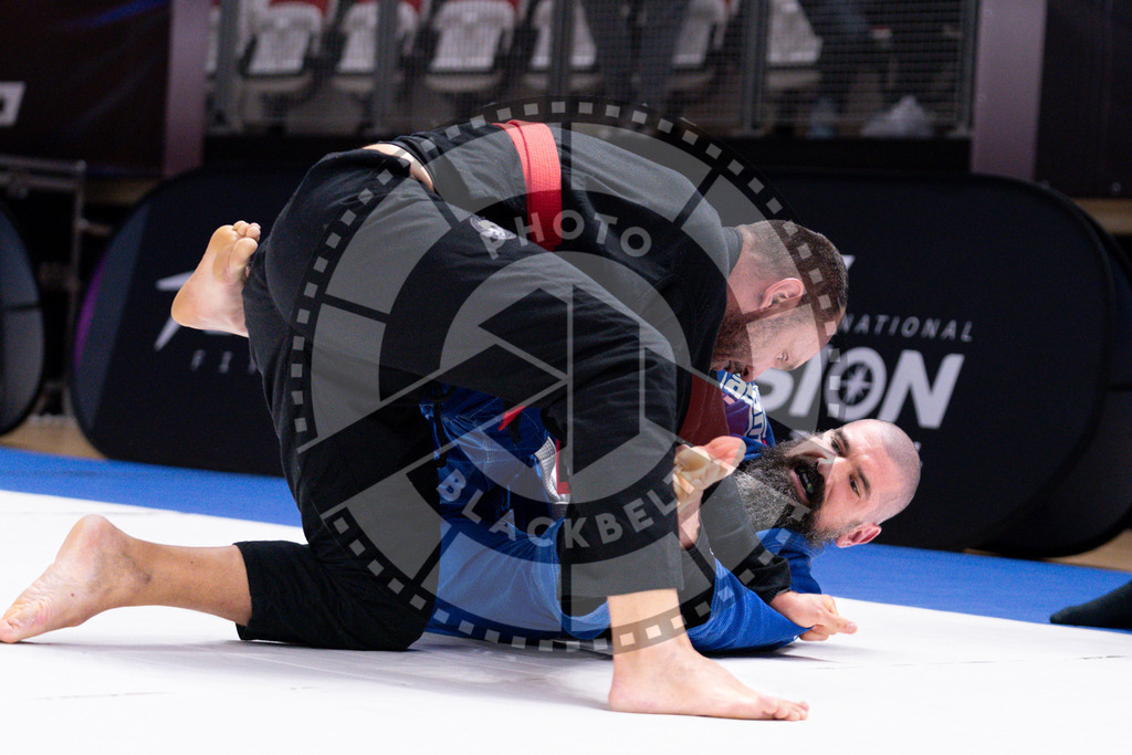 20241013PBB5215 | Athletes compete during the AJP Tour Europe Continental Jiu-Jitsu Amateurs & Masters Championship on October 13, 2024 in Almere near Amsterdam, Netherlands. © Chiara Dazi / photoblackbelt