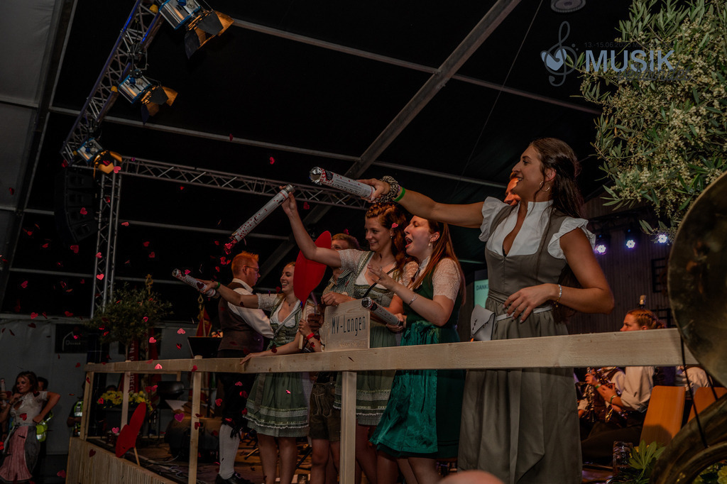 DSC_4829 | "Fussifoto.com – Ihr Ansprechpartner für hochwertige Fotografie! Entdecken Sie kreative Bilder und professionelle Dienstleistungen. Kontaktieren Sie uns für Ihre Projekte!"