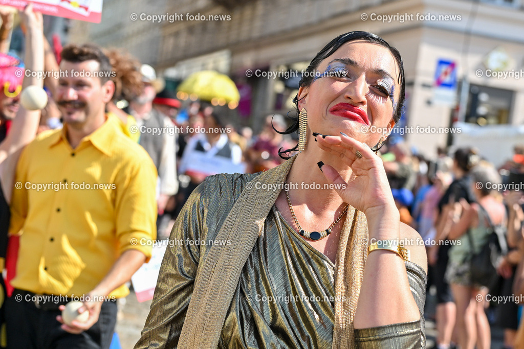 Pflasterspektakel_ 36. Linzer Pflasterspektakel 2024_ 18.07.2024-65 | 18.07.2023, Linz, AUT, 36. Linzer Pflasterspektakel 2024, im Bild diverse Kuenstler