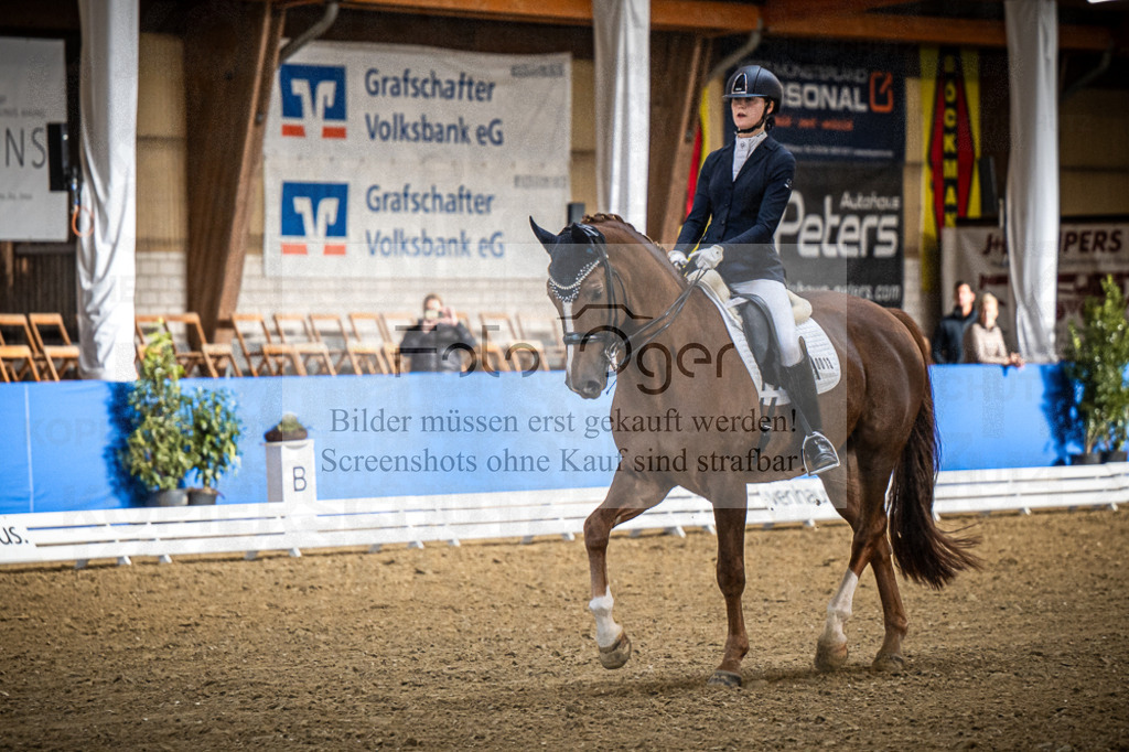 DOS_0711 | Entdecke hochwertige Reitturnierfotos von Foto Oger. Professionell, emotional und authentisch – jetzt Lieblingsmomente im Shop bestellen.Deutschlandweite Turnierfotografie. - Realisiert mit Pictrs.com