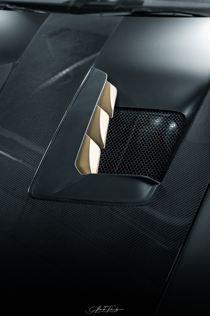 R6AT1501 _Alexander Tschuncky | Entdecken Sie die faszinierende Welt von Alexander Tschuncky Arts: Kreative Fotografie, atemberaubende Automobilkunst und hochwertiger Bilderdruck. Lassen Sie sich inspirieren! - Realisiert mit Pictrs.com