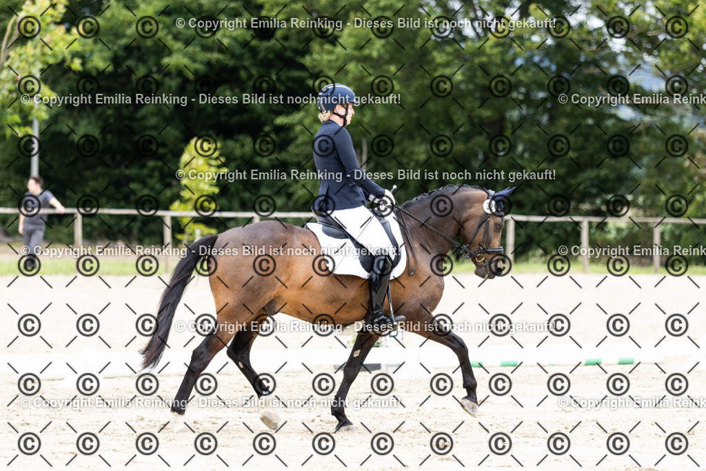 CL5A3129 | Emilia Reinking Fotografie - Realisiert mit Pictrs.com