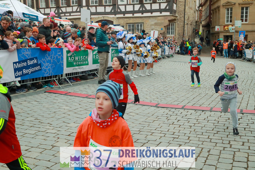 AOK JuniorCup 400m | 3Koenigslauf 2023 - Realisiert mit Pictrs.com