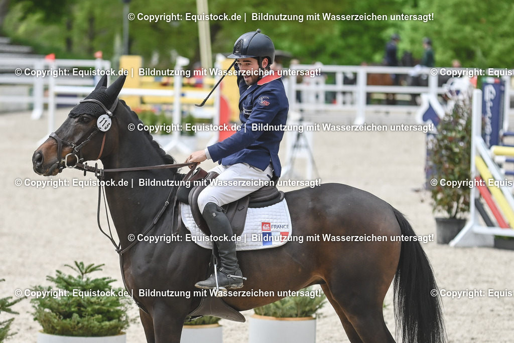20230514_CCI4_Springen_0182 | equistock