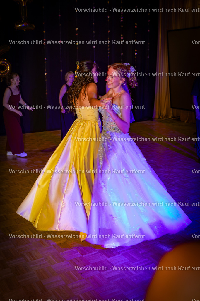 KP1A2742 | jlights