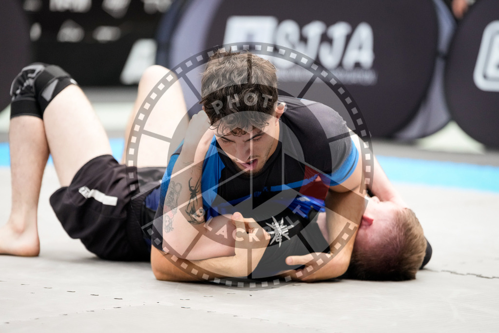 20250920PBB4649 | Athletes compete during the AJP Tour Hamburg International Jiu-Jitsu Championship, on September 20, 2025 in Hamburg, Germany. © Chiara Dazi / photoblackbelt